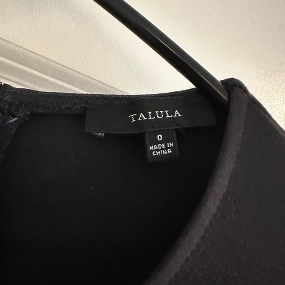Talula grey Aritzia long sleeve dress with pockets! - Picture 4 of 4